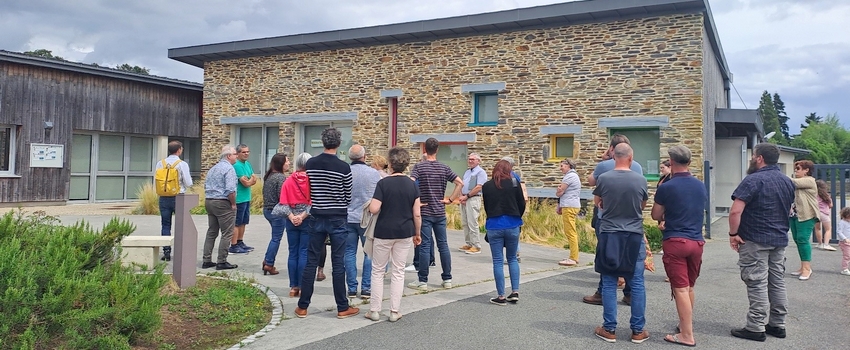 présentation de l'école aux élus